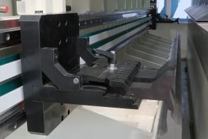 Erbend PBC— Paneladora automática / Centro de plegado 17 Erbend PBC— Paneladora automática / Centro de plegado